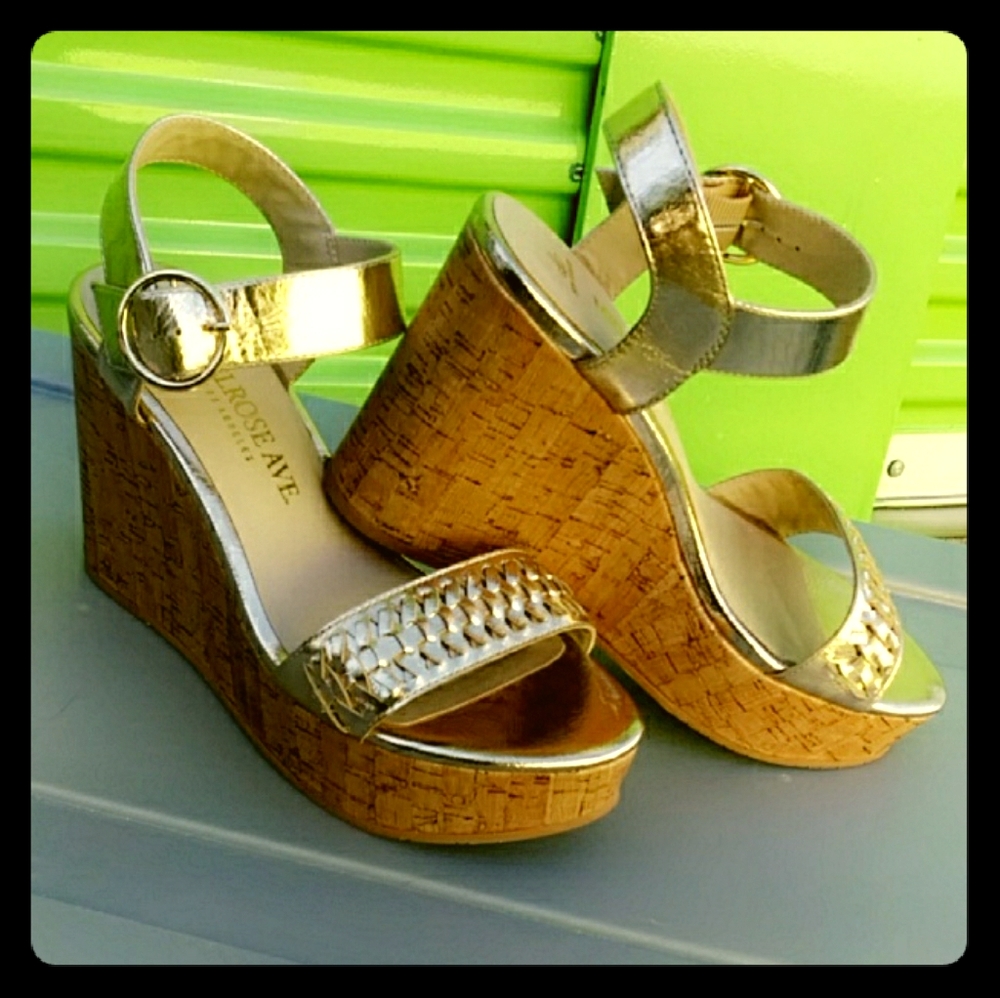 Golden girl , braided wedgies.